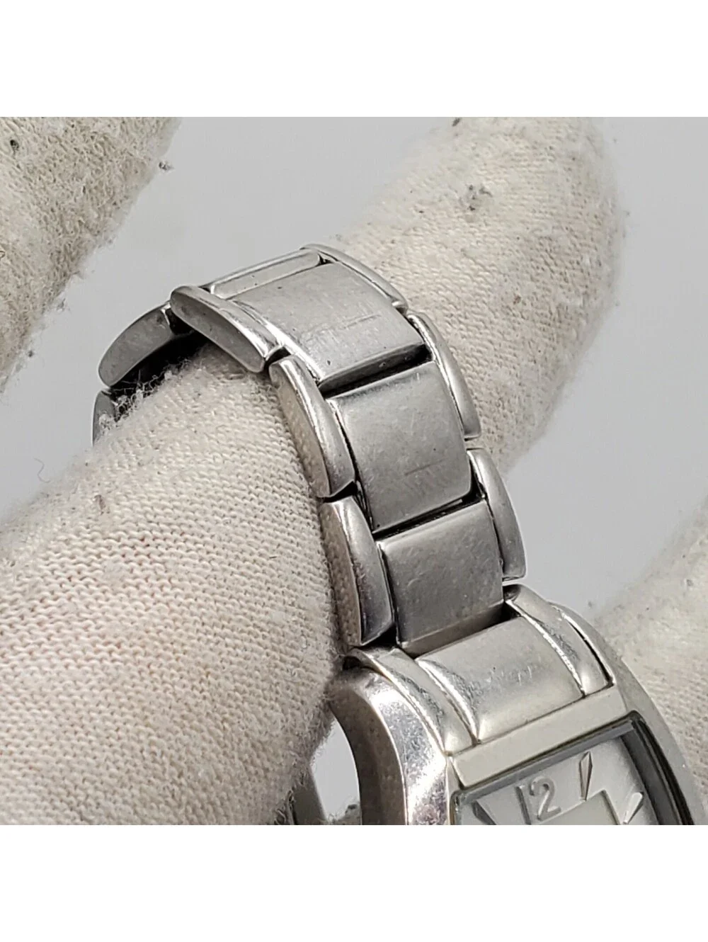 Kenneth Cole Reaction Watch Women 24mm KC4497  MOP Second Dial New Battery